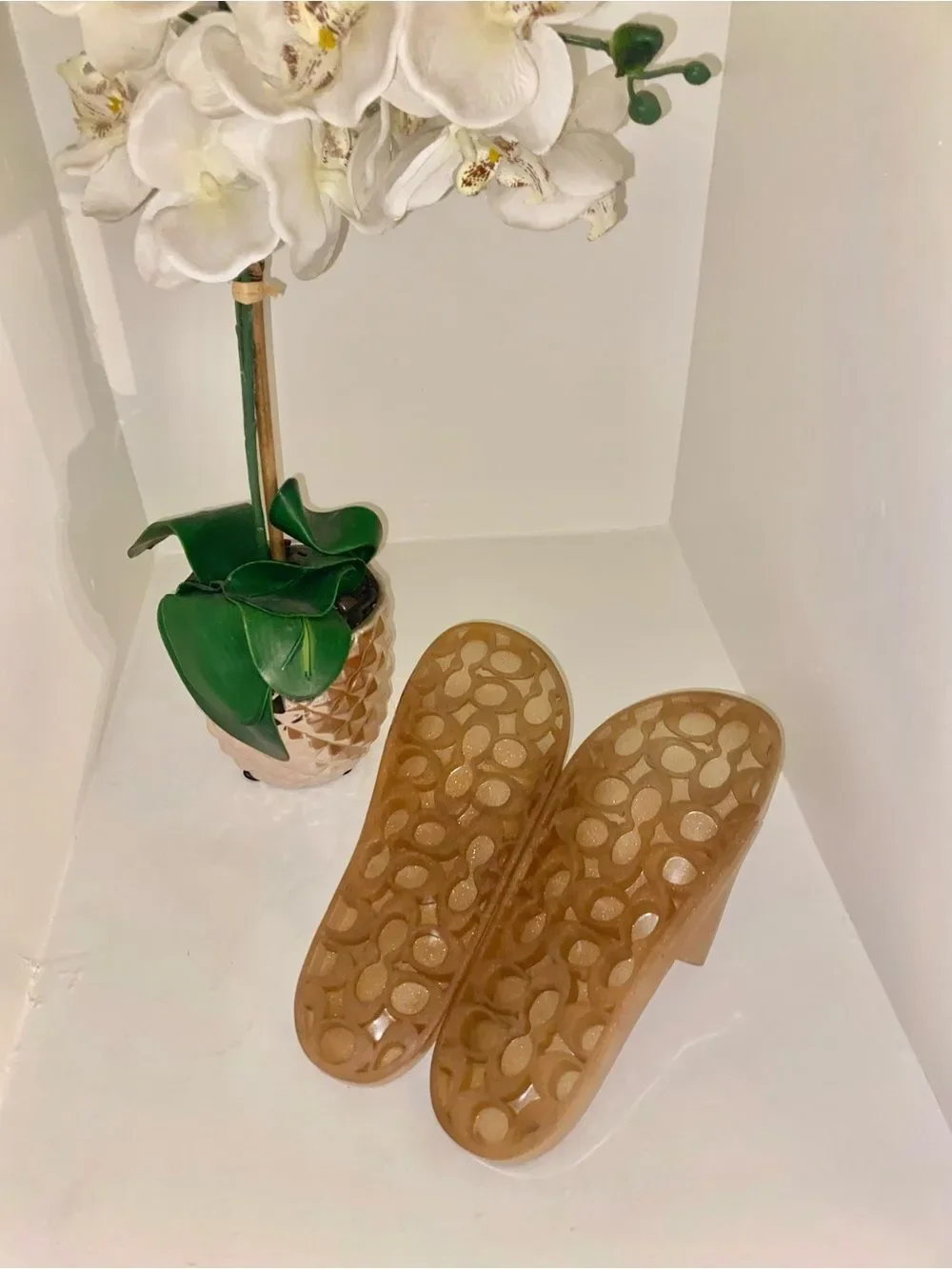 Coach Sandals Ulyssa Slides Gold Glitter Jelly Beach Pool Vacation Size 9